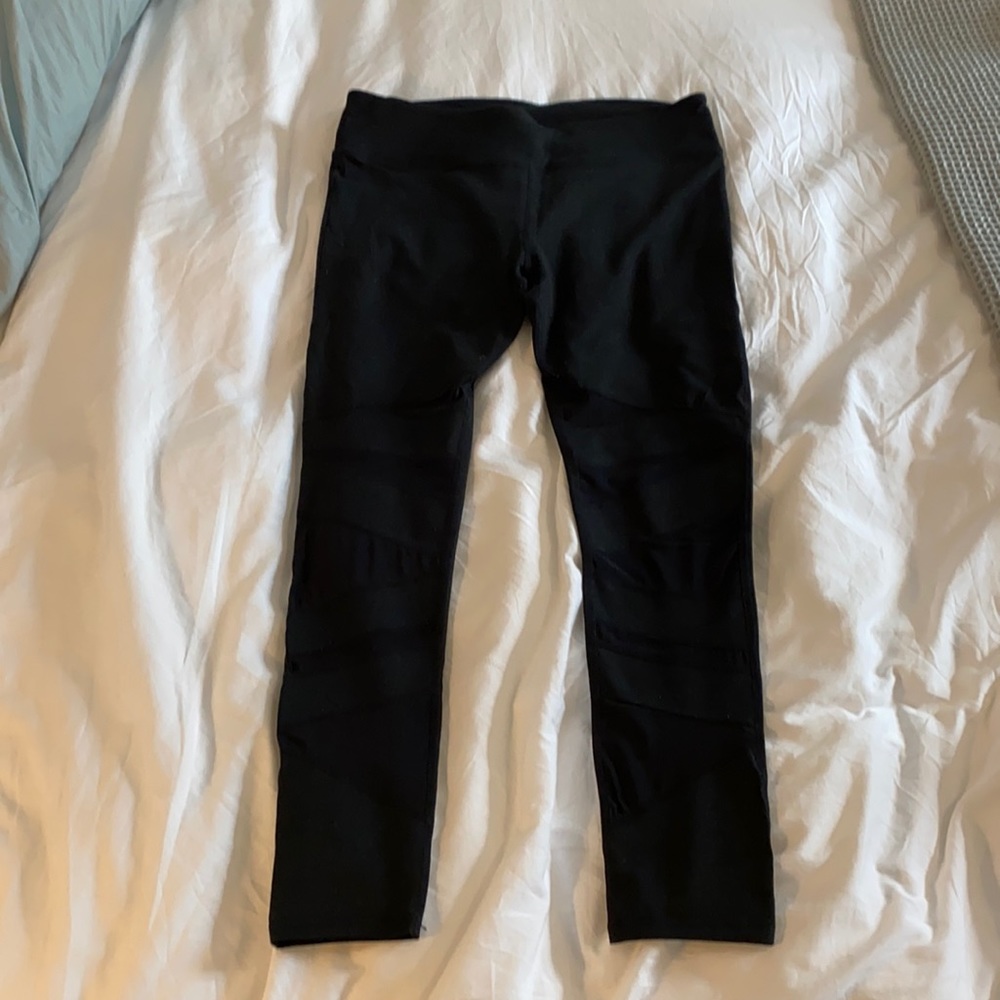 Fabletics leggings “Demi “ collection
